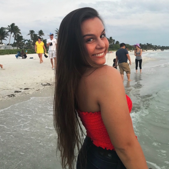 Meet your Posher, Gina - Picture 1 of 1